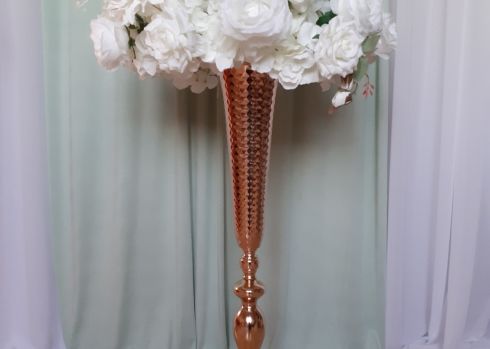 Kompozycja  duża biała o śr. 50 cm