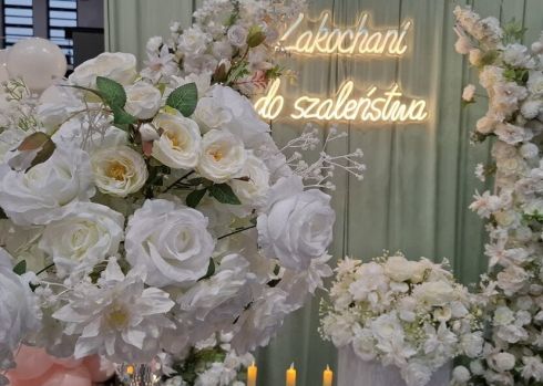 Kompozycja  duża biała o śr. 50 cm