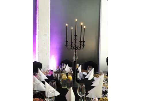 Kandelabr  czarny matowy 5-ramienny